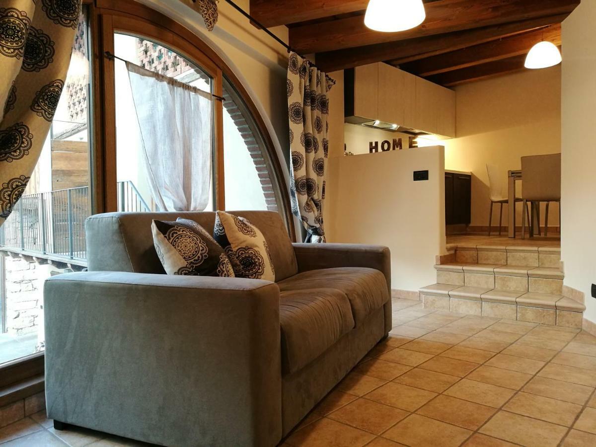 L'Atelier Du Temps - Les Greniers Appartements Aosta Exteriör bild