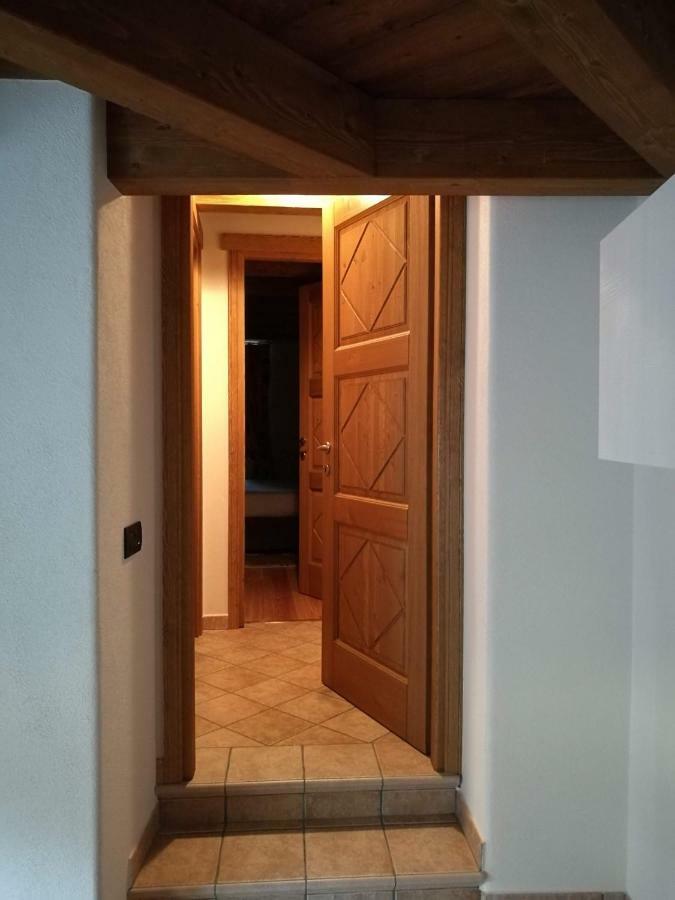 L'Atelier Du Temps - Les Greniers Appartements Aosta Exteriör bild