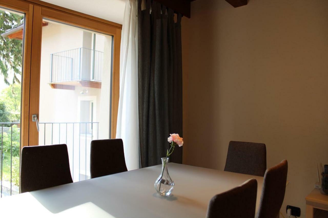 L'Atelier Du Temps - Les Greniers Appartements Aosta Exteriör bild