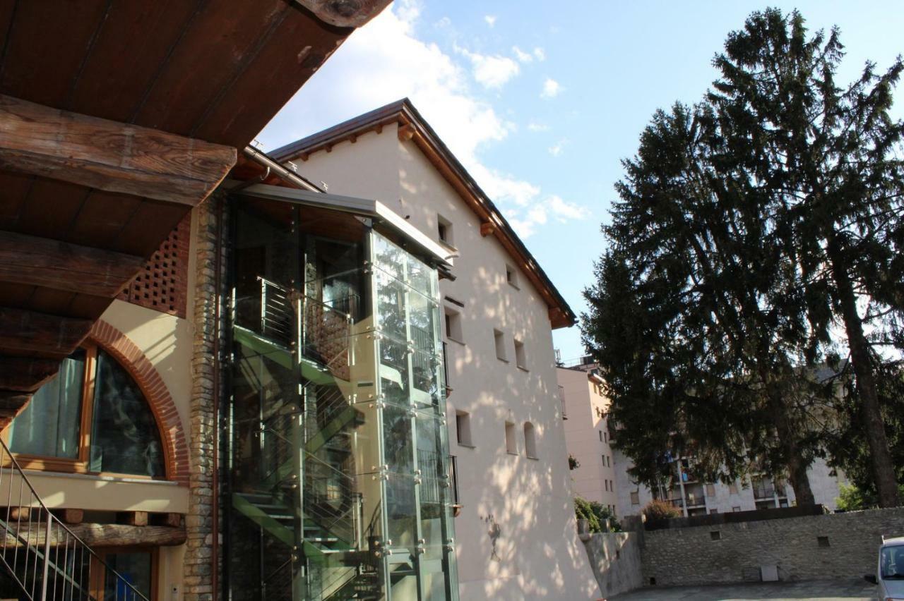 L'Atelier Du Temps - Les Greniers Appartements Aosta Exteriör bild