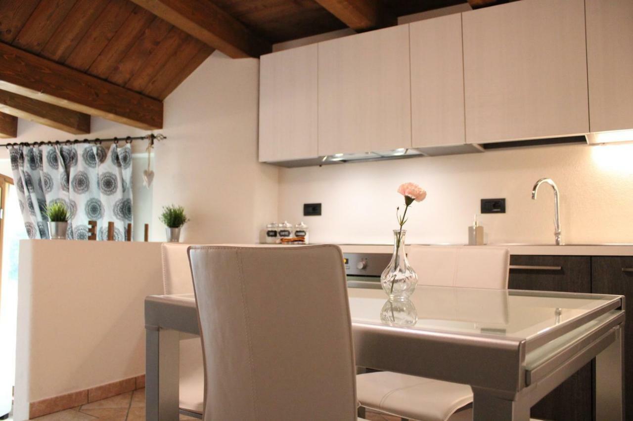 L'Atelier Du Temps - Les Greniers Appartements Aosta Exteriör bild