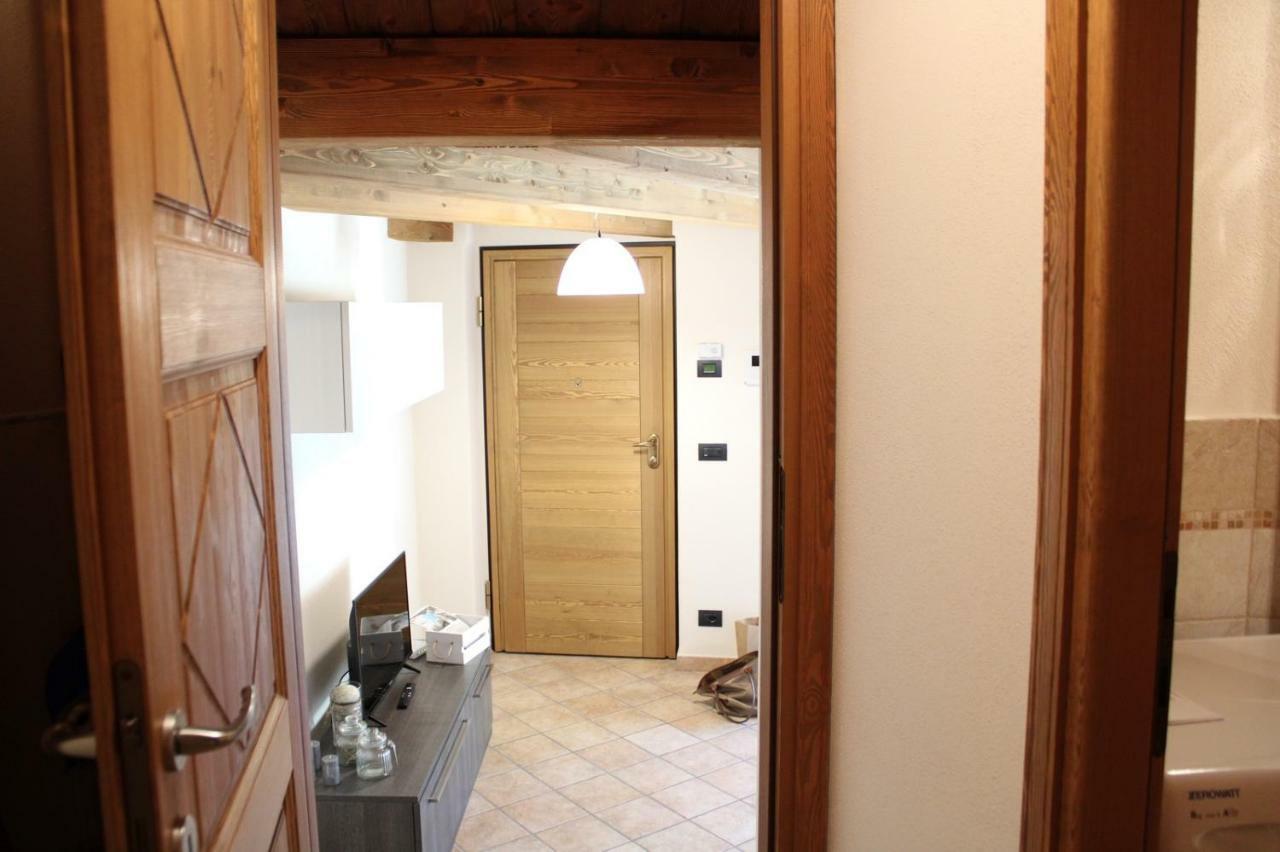 L'Atelier Du Temps - Les Greniers Appartements Aosta Exteriör bild